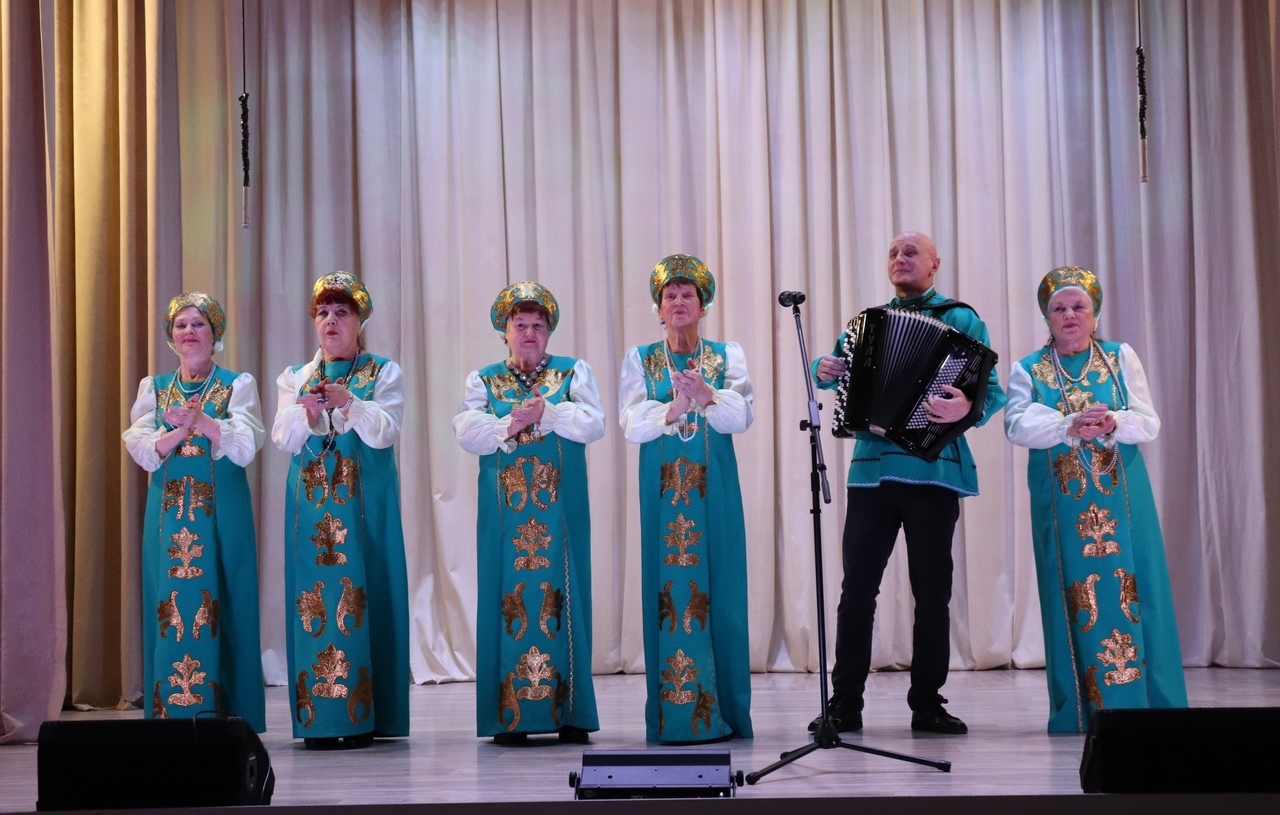 В Углянском СДК состоялся праздничный концерт &amp;quot;Держава армией крепка&amp;quot;, посвященный Дню Защитника Отечества..